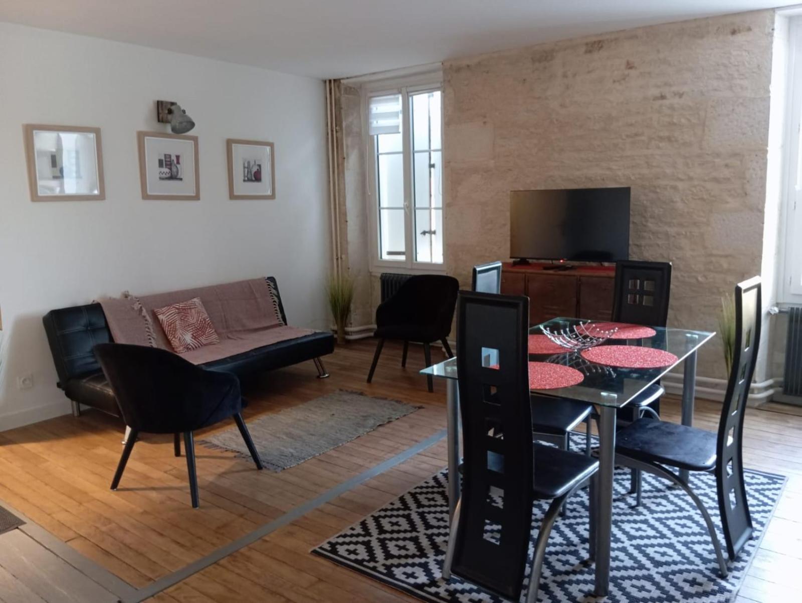 Au Bord De L'Eau Coulon Apartment ภายนอก รูปภาพ