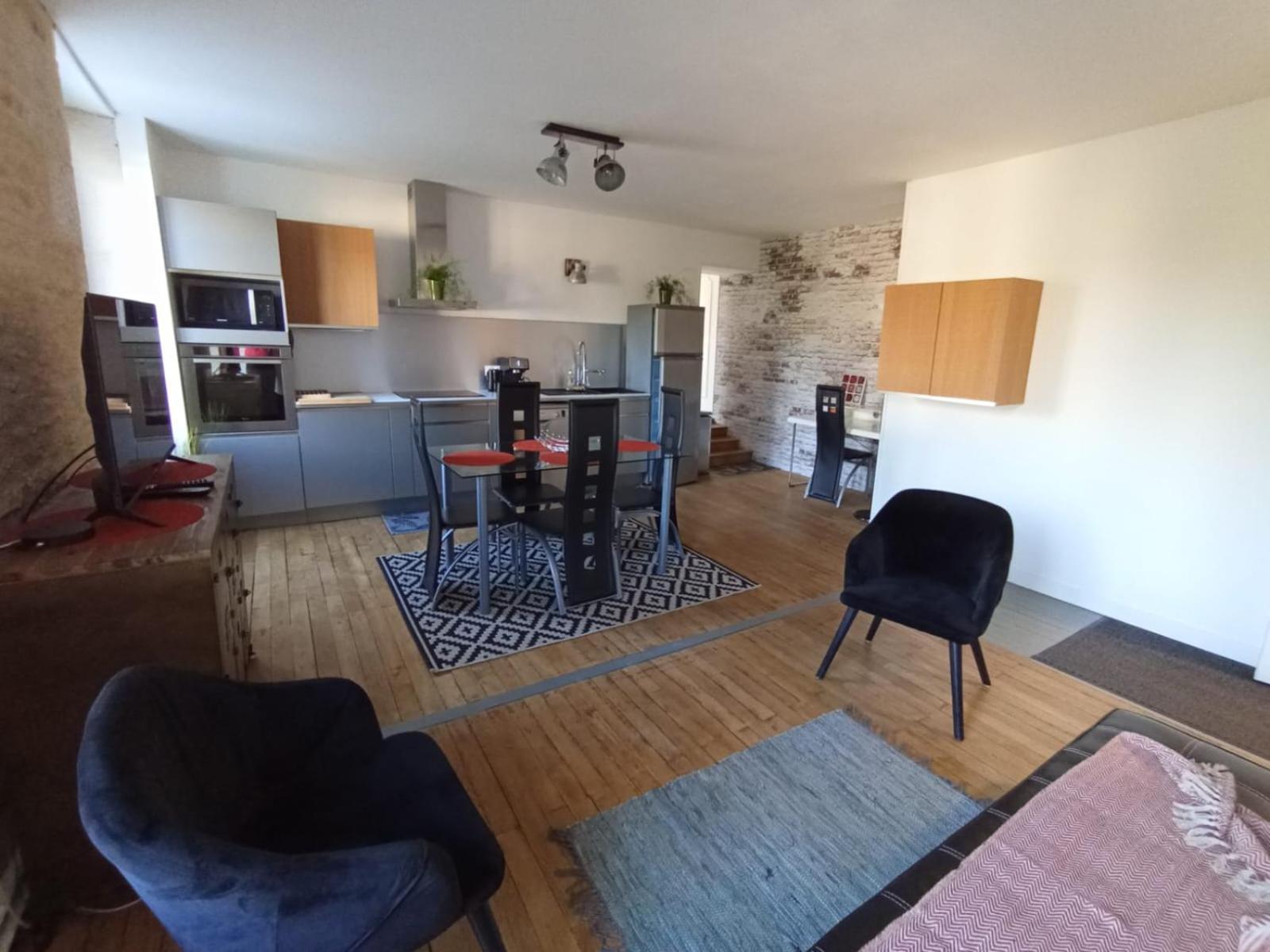 Au Bord De L'Eau Coulon Apartment ภายนอก รูปภาพ